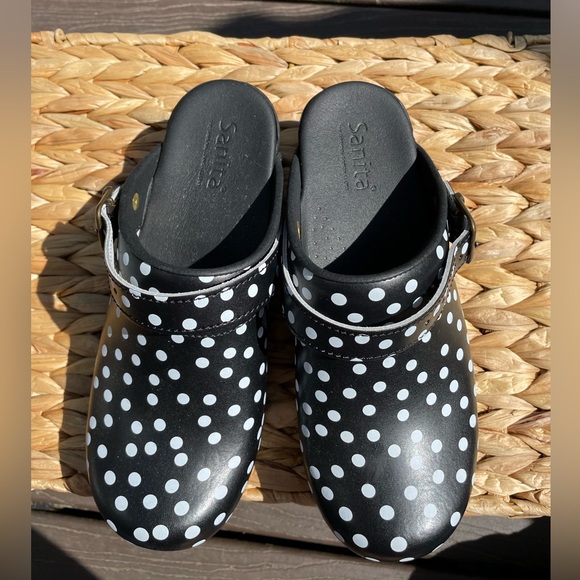 NWOT Sanita Polka Dot Clogs / Cute Black & White Clogs Size 7-7.5 Euro 38 - Picture 6 of 16